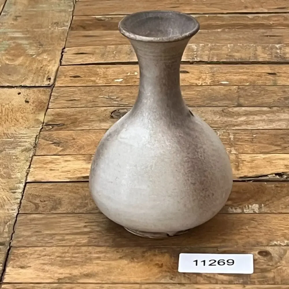 Japanese Studio Pottery Ceramic Vase 6.5
